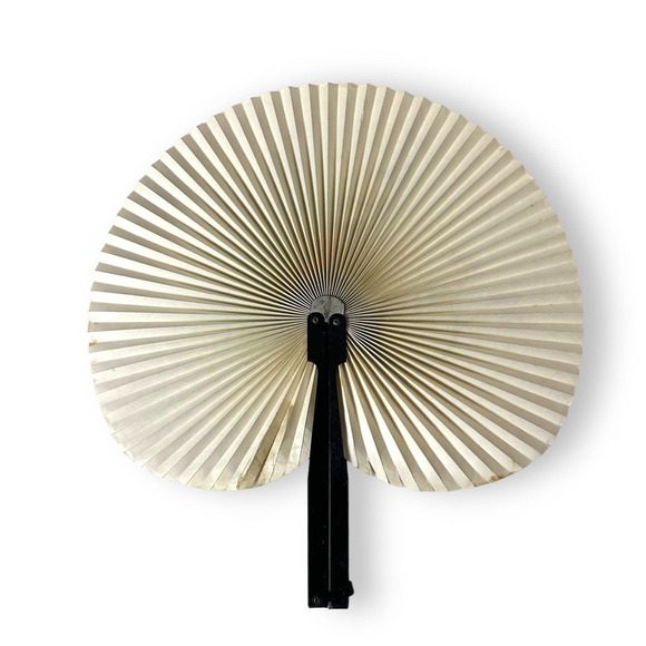 Vintage Asian Hand Fan 10 Inch Republic Of China Foldable Birds Peacocks - Picture 2 of 16